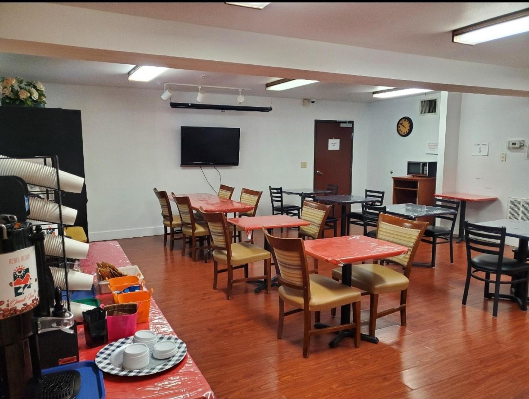 Omak Inn Luaran gambar